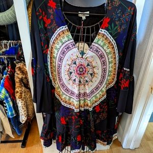 Umgee Medallion Ruffled Hem Top